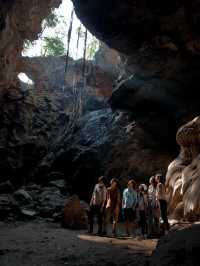 ย้อนเวลาไปถ้ำเขาหลวง