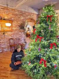 실내트리도 따뜻한 감성 한가득인 거제도 카페🎄✨️