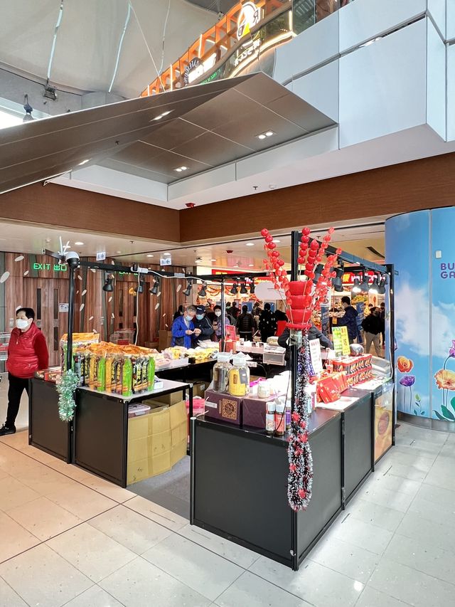 秀茂坪最大型商場