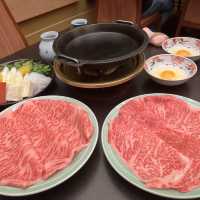 日本必食 似絲綢一般嘅壽喜燒