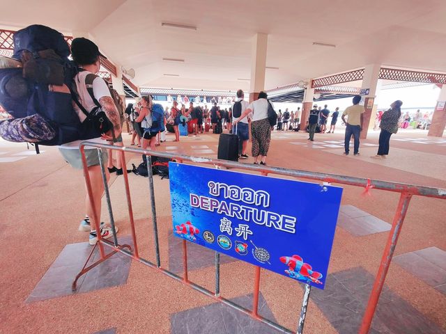 ท่าเทียบเรือบ้านศาลาด่าน เกาะลันตา จังหวัดกระบี่
