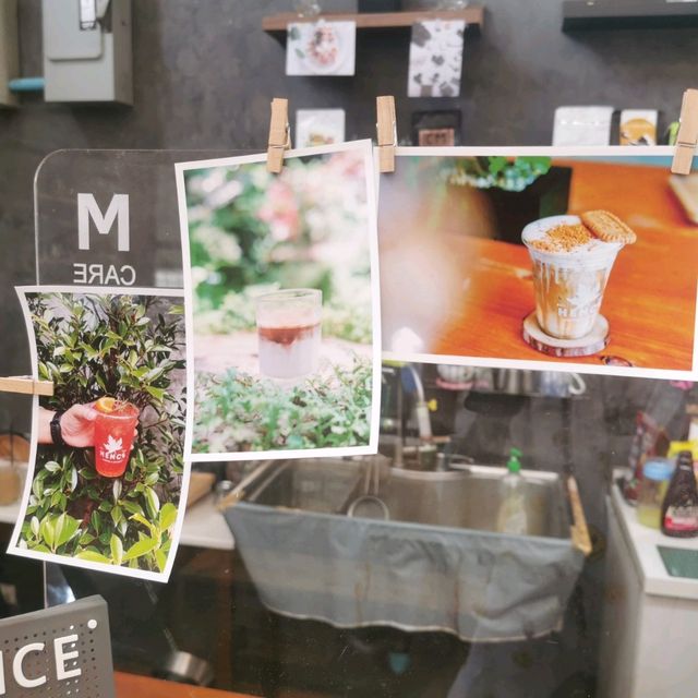 Hence Coffee & Eatery คาเฟ่น่ารักย่านสนามบินน้ำ