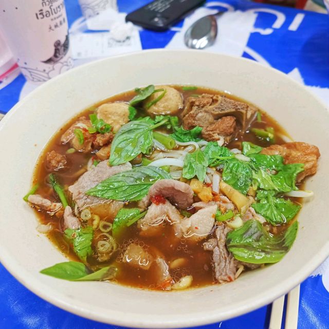 高雄泰式美食~大城船麵