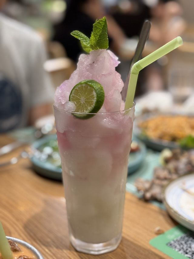 Lost In Thai🇹🇭 | 【太子】清新舒服cafe式泰菜✨ Lost In Thai🇹🇭 | 【太子】清新舒服cafe式泰菜✨