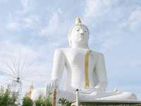 เที่ยวเจดีย์ร้อยยอด ณ วัดไผ่โรงวัว