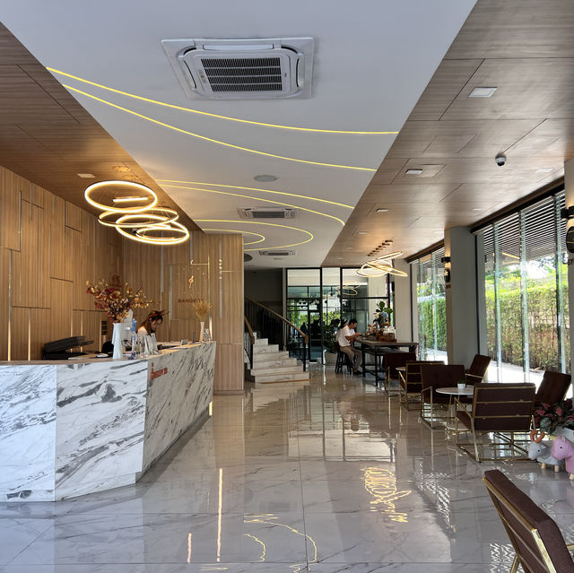 Moose hotel Chiangmai 🫎 ขนมฟรีมีไม่อั้น!!