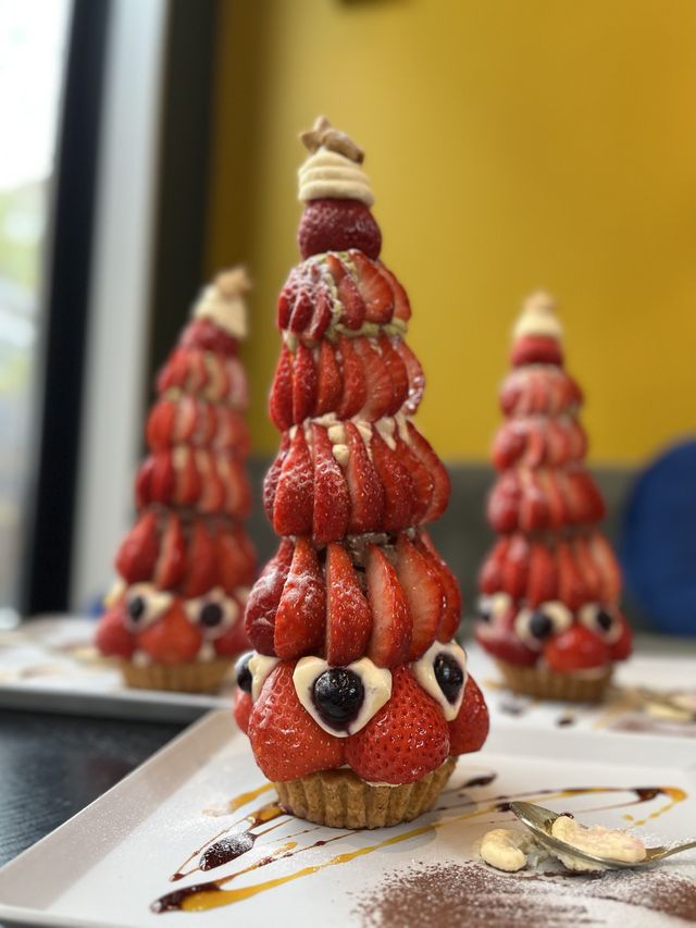 【福岡カフェ】期間限定のおにもりいちごタルト🍓驚くこと間違いなし🍓