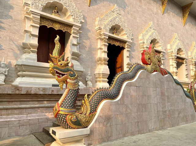 “วัดขัวแคร่” วัดสวยสไตล์ล้านนา จ.เชียงราย