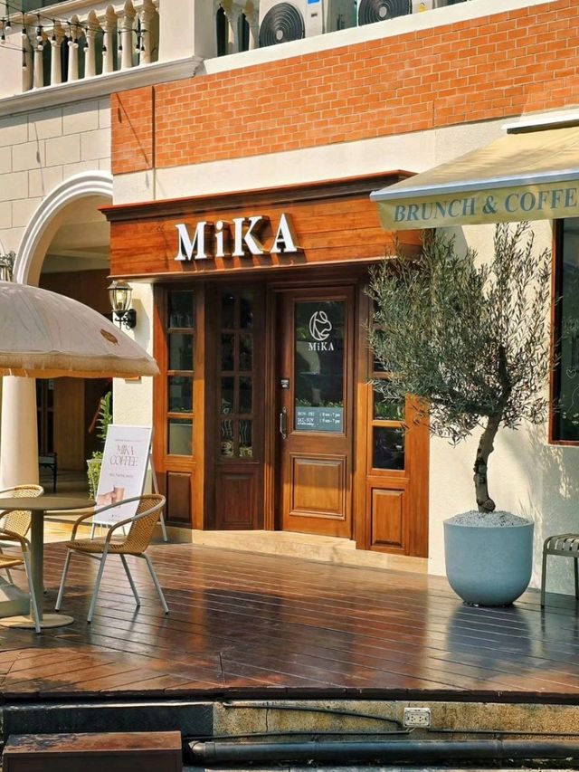 Mika Cafe