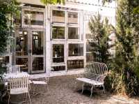 cafe