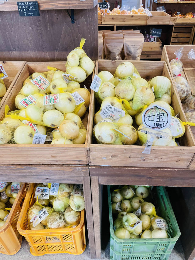 【兵庫県】選りすぐりの地元の商品がそろうお店