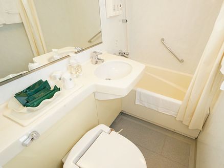 大阪麗嘉皇家飯店：市中心寬敞酒店首選，完美入住體驗！
