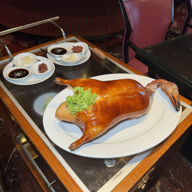 One of Bangkok’s BEST Peking Duck & Chinese Restaurant!