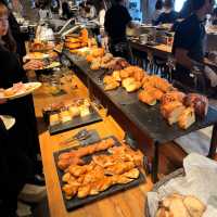 【東京】人気パン屋のパンが食べ放題！ビュッフェランチ🍽️