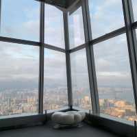 ล้านวิวแบบ 360 องศาที่ skydeck 100 HK