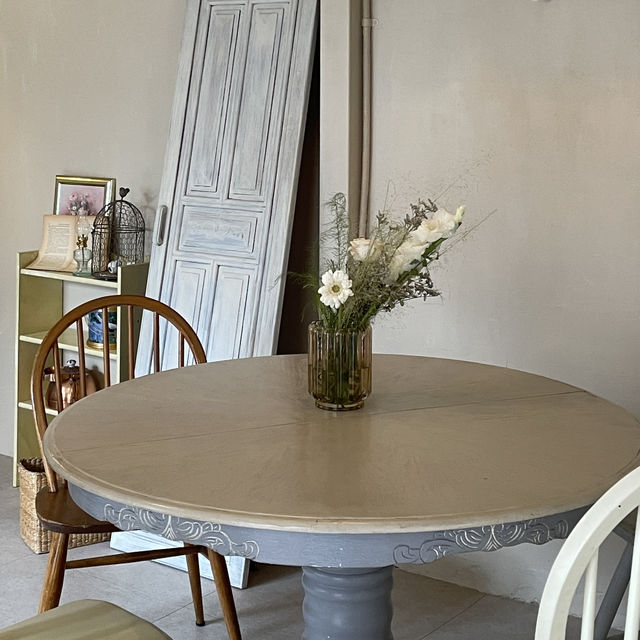 ヨンナムドンの細道にひっそりあるカフェ"witchandgretel" 🤎