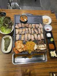 광주에서 느끼는 제주 흑돼지의 맛,제주덕구