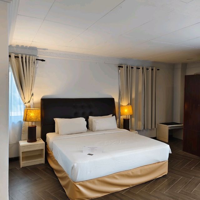 Themendous staying at Holiday Villa Cherating Pahang 