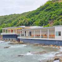 คาเฟ่และร้านอาหารบรรยากาศดีริมทะเลแสมสาร ~ สัตหีบ