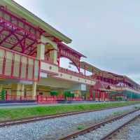 สถานีรถไฟหัวหิน...จุดเช็คอินห้ามพลาด