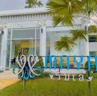 Maya ริมเล คาเฟ่บนเกาะสุกร จ.ตรัง