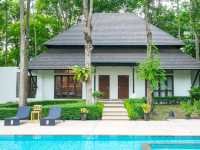 Dasada The Flower Es'Senses Resort