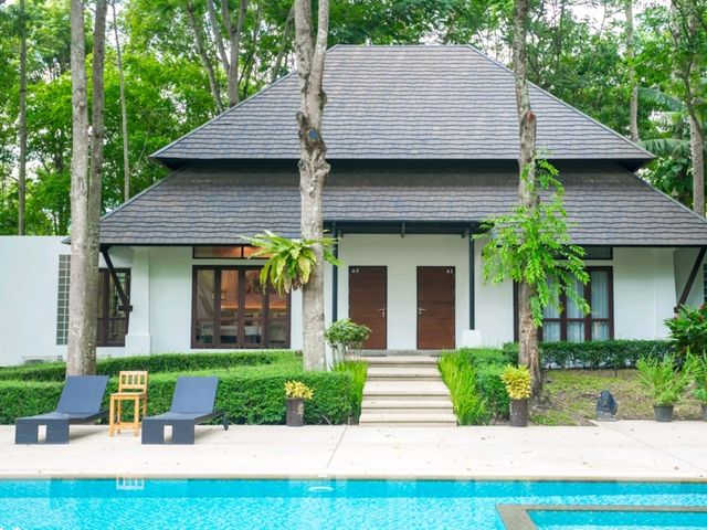 Dasada The Flower Es'Senses Resort