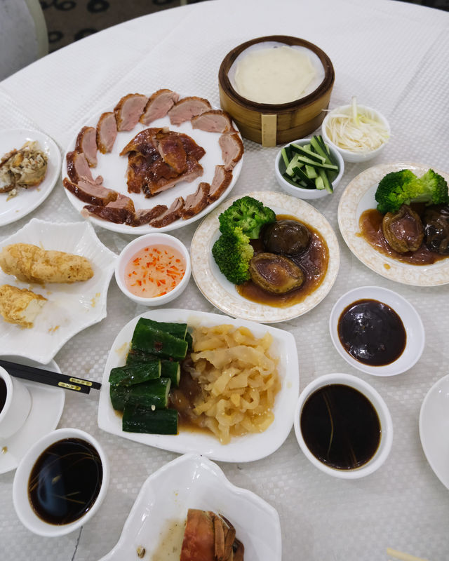 想吃大閘蟹?隨便吃隨便點!