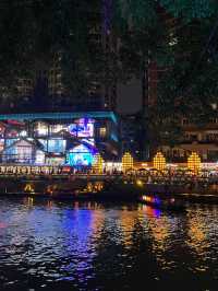 Experience the Nightlife in Chengdu, China 🇨🇳✨