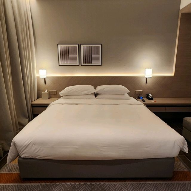 Hyatt Place Johor Bahru Paradigm Mall Room Tour