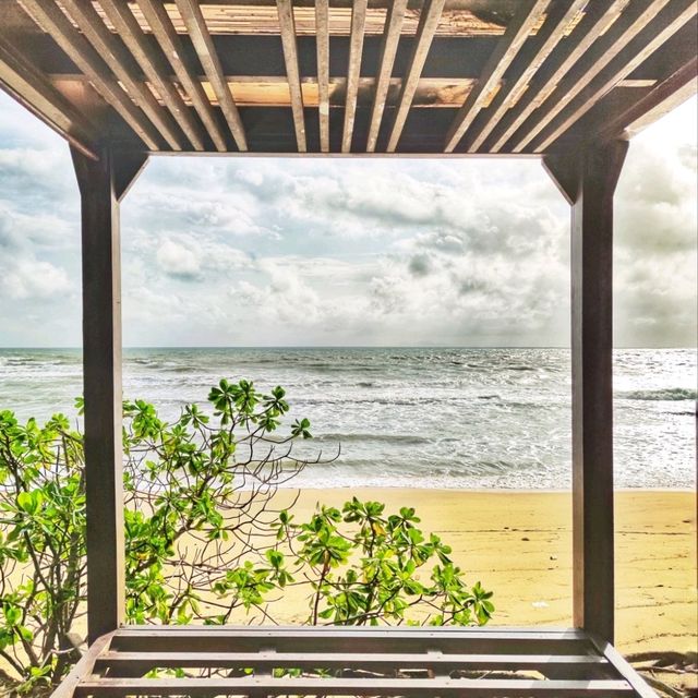 🇲🇾 Tanjung Jara Beach: Monsoon Majesty with Raw Beauty