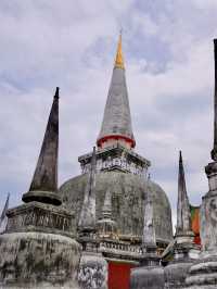 พระธาตุไร้เงาเมืองนคร | วัดพระมหาธาตุวรมหาวิหาร 