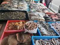 Pontian Kechil Riverside Fresh Fish Market