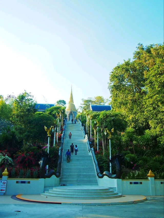 วัดป่าภูก้อน จ.อุดรธานี