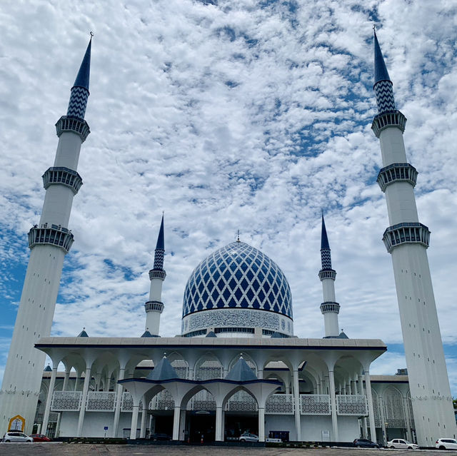 A Towering Symbol of Islamic and Malay Elegance