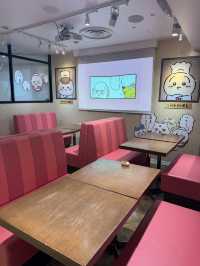 ちいかわの“ファミレス”をコンセプトにしたカフェ🍰 