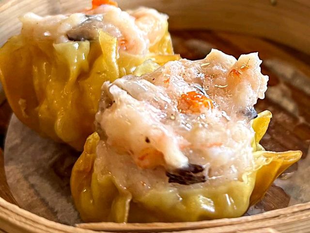 ติ่มซำ อาหารทะเล การันตีความอร่อยจากสิงคโปร์