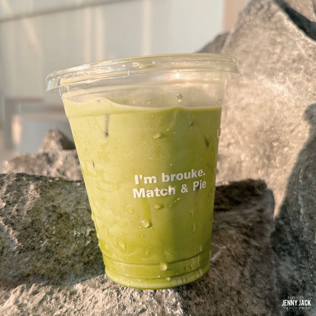 #คาเฟ่พัทยา #Broukecafe #คาเฟ่มินิมอลพัทยา 