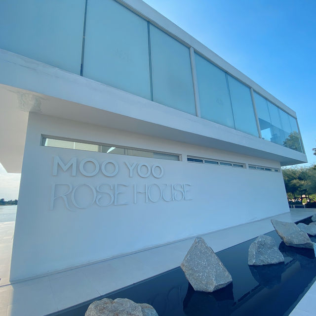 MOO YOO ROSE HOUSE