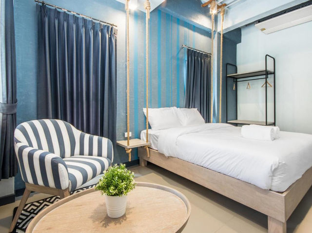 Mimi & Jim: Co-Living Space