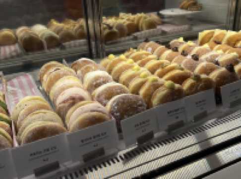 韓國釜山 少女心炸裂的咖啡店 Cafe Knotted 海雲臺 노티드 부산 해운대