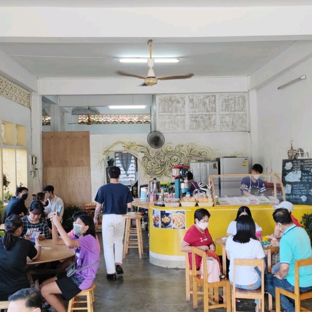 น้ำแข็งใส ร้านเหลือง ร้านดัง เบตง ยะลา