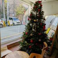 小さなカフェもクリスマスムード🎄