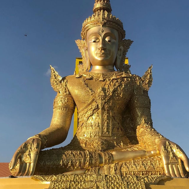 เที่ยววัดไหว้พระขอพร ที่มงคลเทพ ฉะเชิงเทรา 🌟