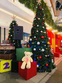 Christmas Vibes at Starling Mall