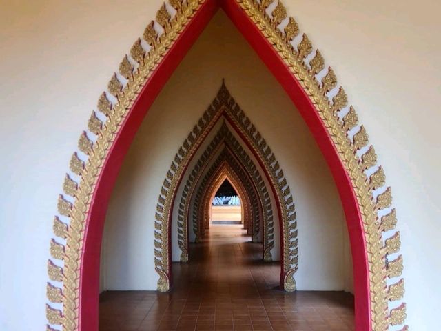Wat Tham Suea วัดถ้ำเสือ ไหว้พระ กาญจนบุรี
