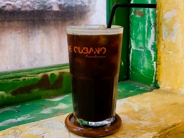 The Cubano by Phanhsy คาเฟ่เวียงจันทน์ ลาว
