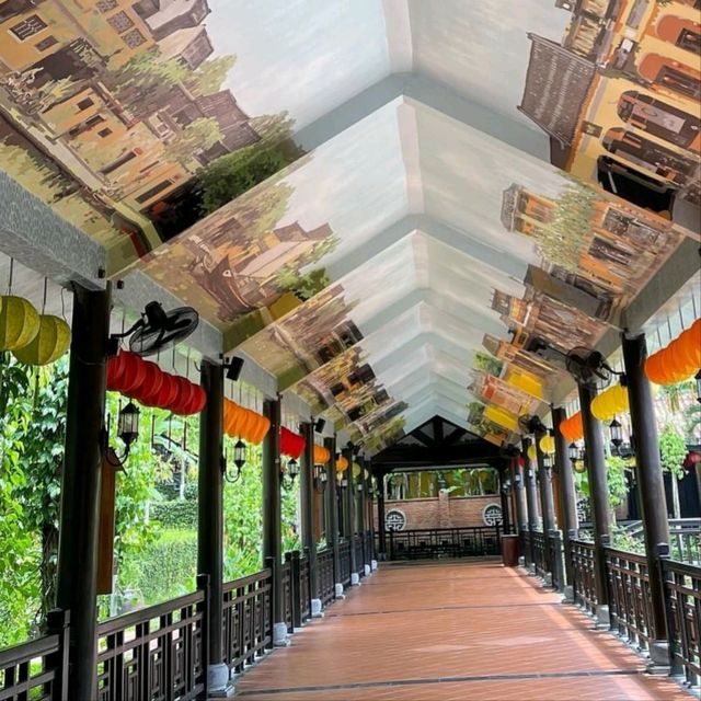 Bà Nà Hills Theme Park