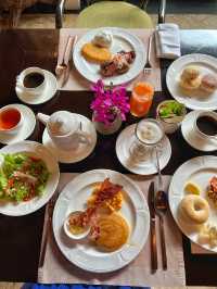 A Lovely Breakfast Experience at Escolta🥥