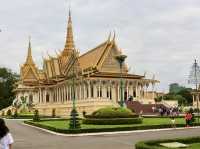 A Glimpse into Royal Grandeur – The Royal Palace of Cambodia